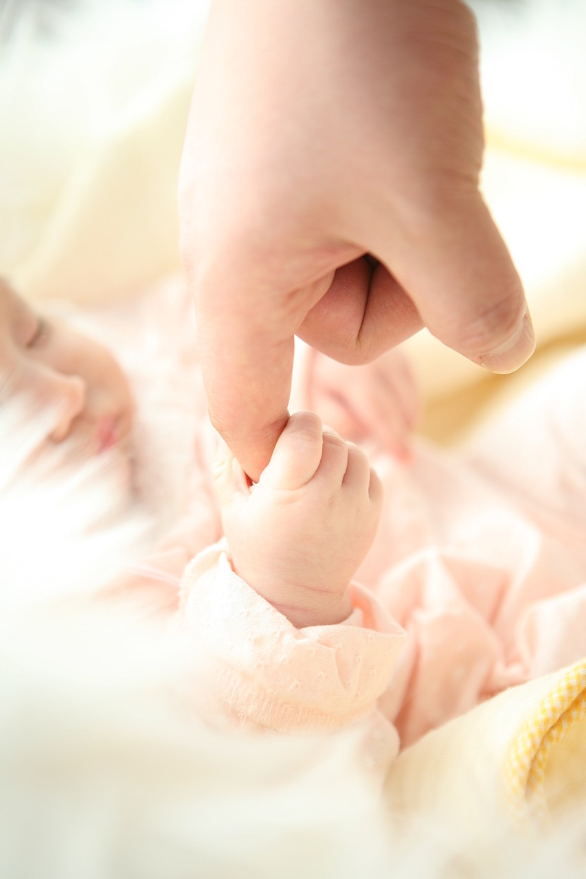 entdecken sie alles über die einführung von babynahrung! erfahren sie, welche nahrungsmittel am besten geeignet sind, tipps für die zubereitung und wie sie die ernährung ihres babys optimal gestalten können.