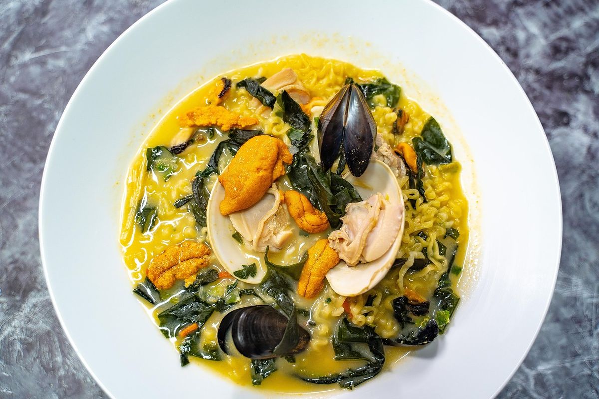 Ramen: Japanische Nudelsuppe kochen