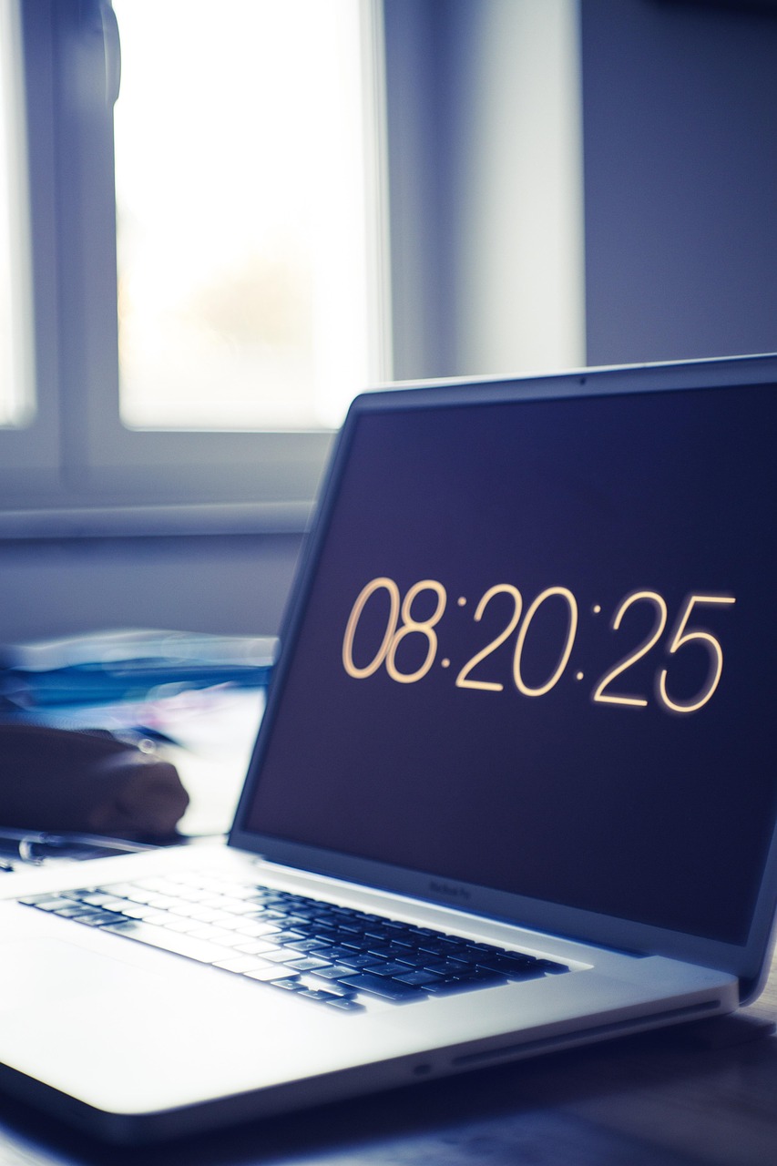 erfahren sie alles über bildschirmzeit: wie sie unser leben beeinflusst, tipps zur reduzierung und strategien für einen gesunden umgang mit digitalen geräten.
